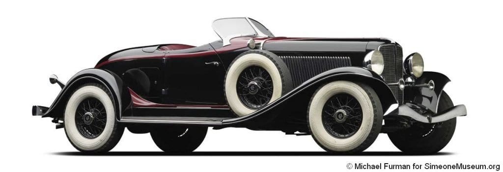 1933 Auburn V12 12-165 Boattail Speedster